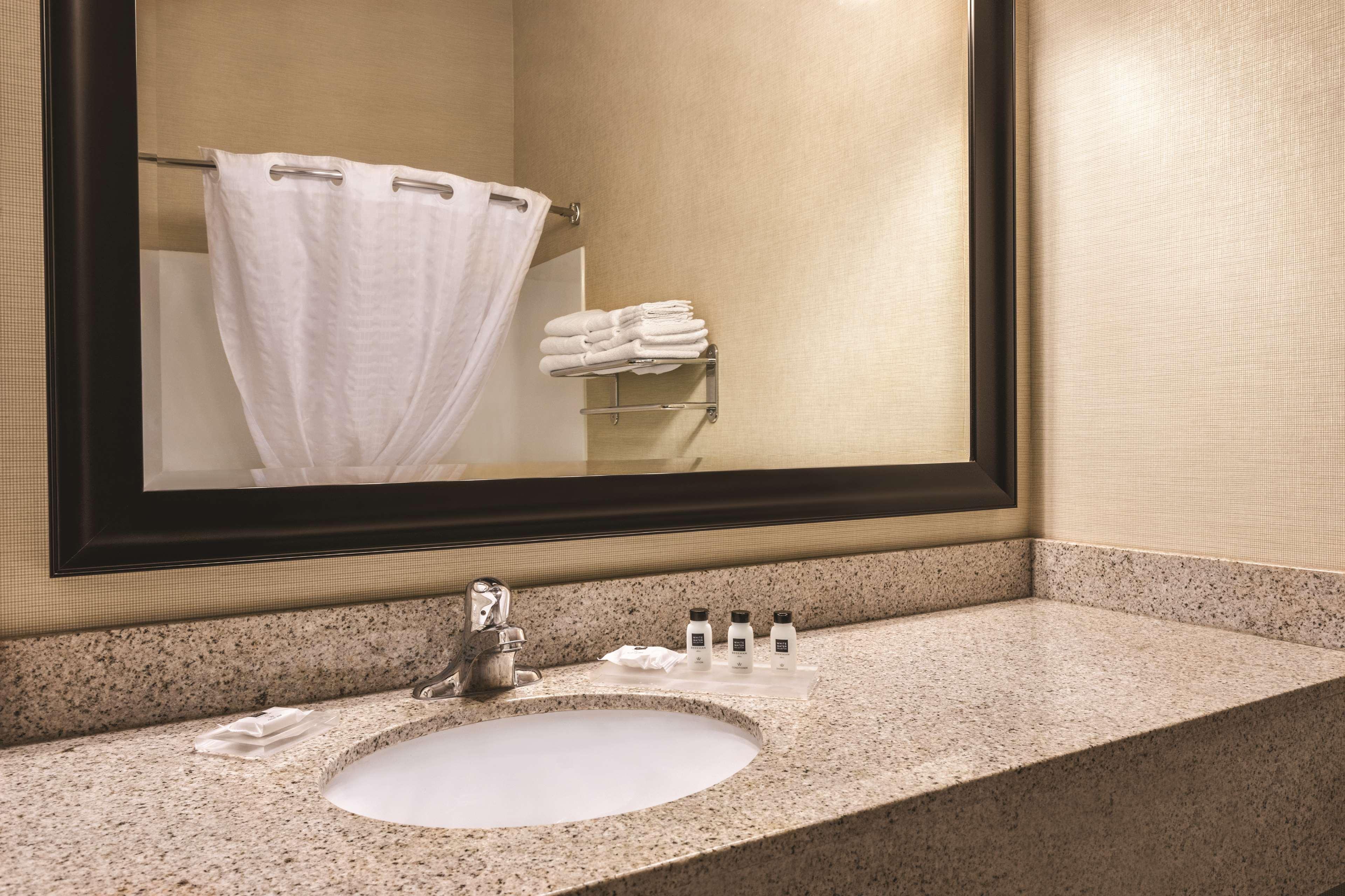 Country Inn & Suites By Radisson, Dakota Dunes, Sd Экстерьер фото