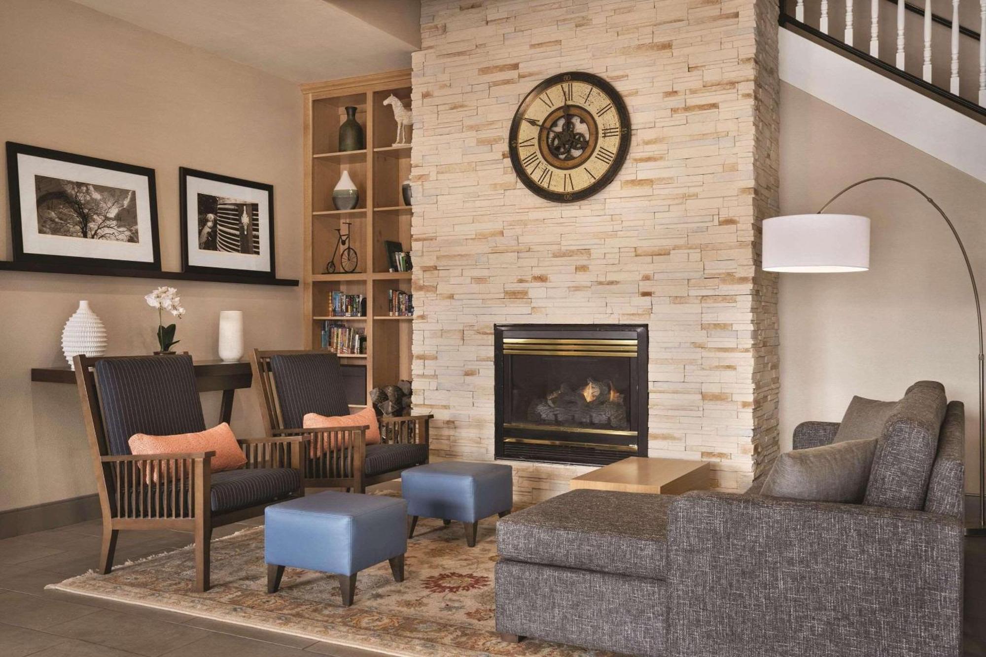 Country Inn & Suites By Radisson, Dakota Dunes, Sd Экстерьер фото